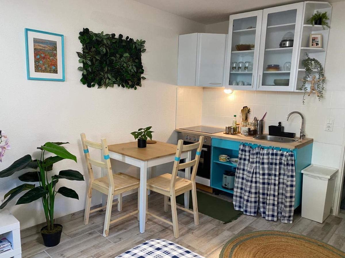 Sweet Home Apartment Hannover West - Contactless Check-In Екстериор снимка