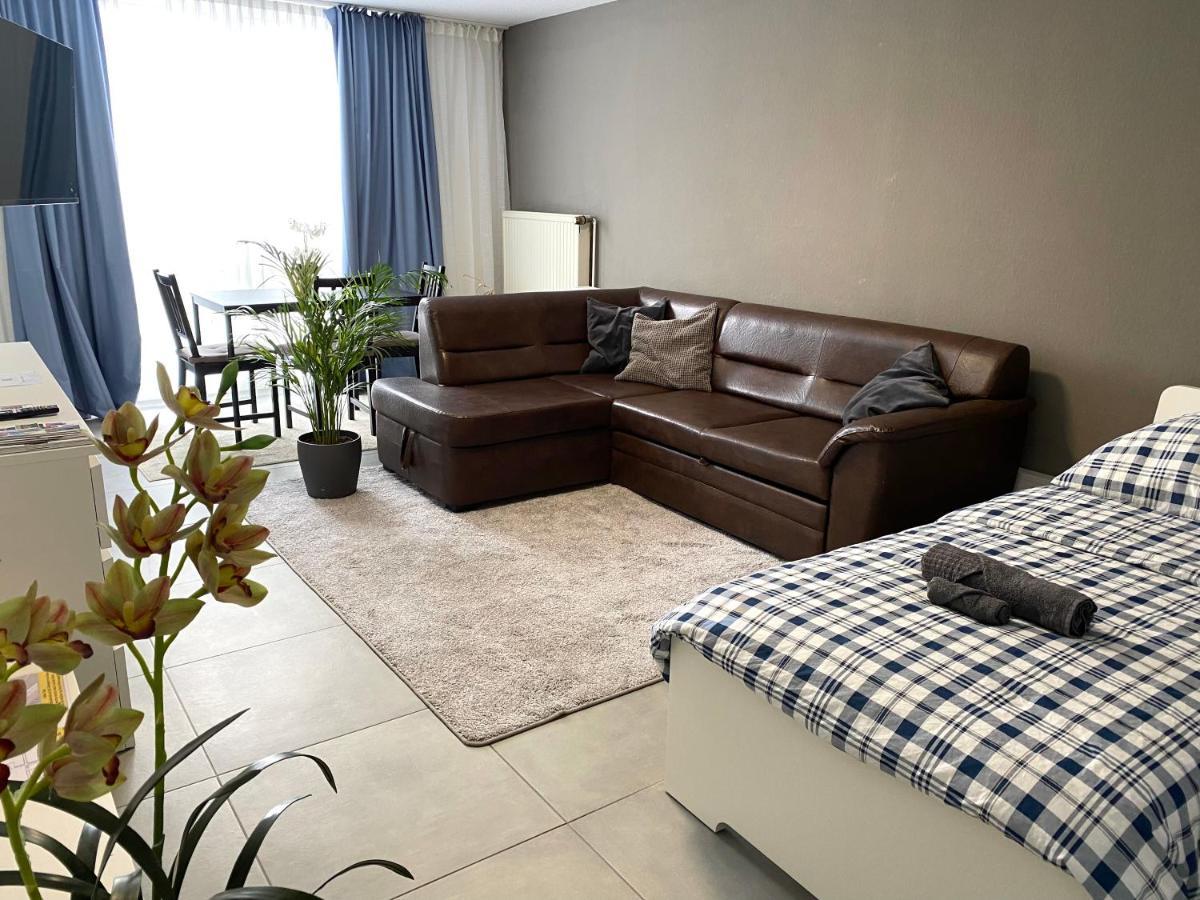 Sweet Home Apartment Hannover West - Contactless Check-In Екстериор снимка