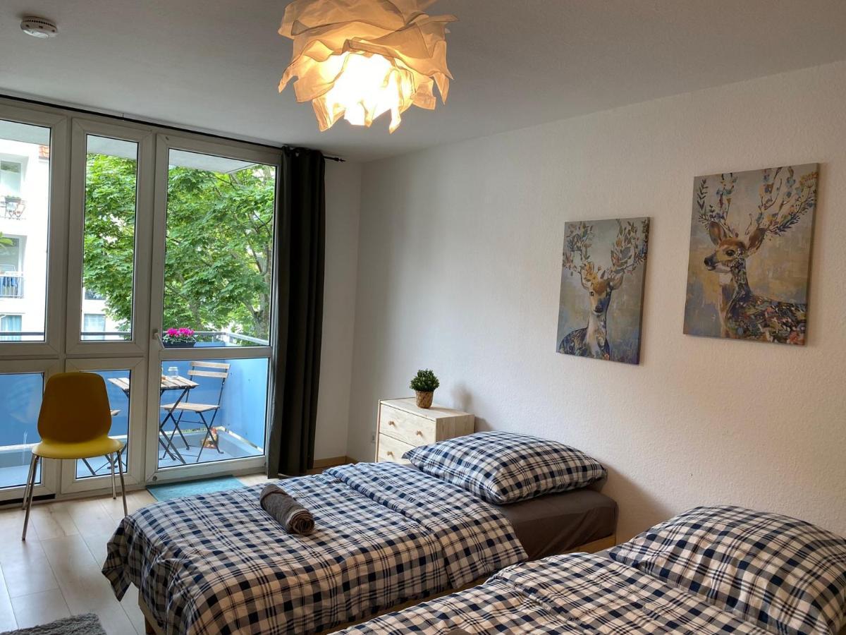 Sweet Home Apartment Hannover West - Contactless Check-In Екстериор снимка