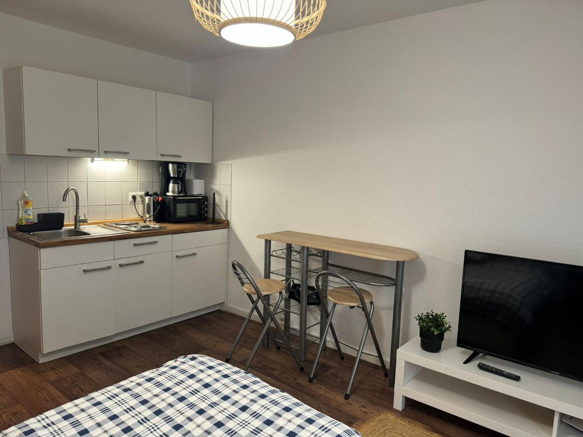 Sweet Home Apartment Hannover West - Contactless Check-In Екстериор снимка